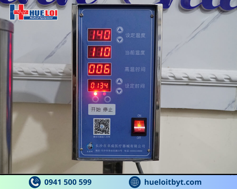 Bảng điều khiển của máy sắc thuốc áp suất cao