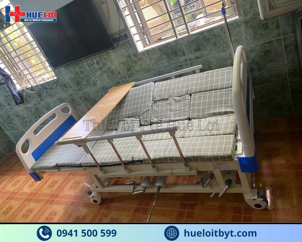 GIƯỜNG Y TẾ 4 TAY QUAY HẠ CHÂN TO ĐA NĂNG A0I-I