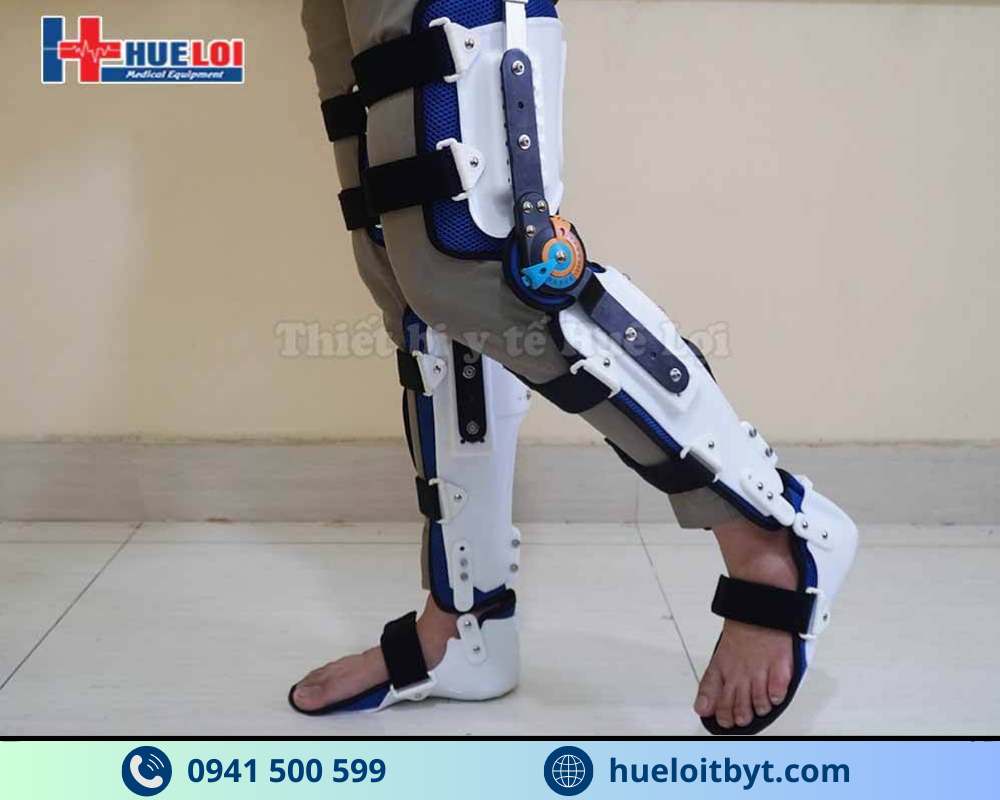 NẸP CHÂN HỖ TRỢ TẬP ĐỨNG VÀ ĐI CHO NGƯỜI BỊ ĐỘT QUỴ