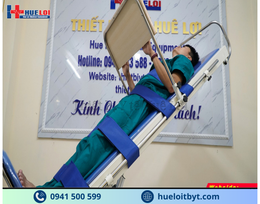 GIƯỜNG TẬP ĐỨNG BẰNG ĐIỆN CHO NGƯỜI BỆNH